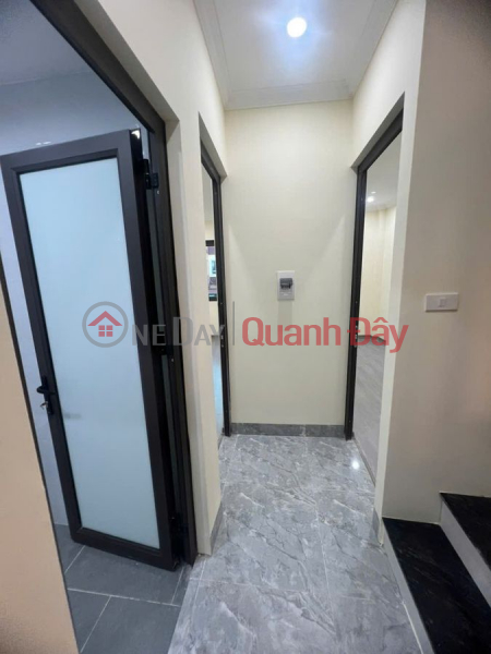 ONLY 1 AFFORDABLE PROPERTY AVAILABLE IN LONG BIEN - HANOI. Tinh Quang, 32m2 x 4 Floors, 4.65 Billion VND. Long Bien, Hanoi. Sales Listings