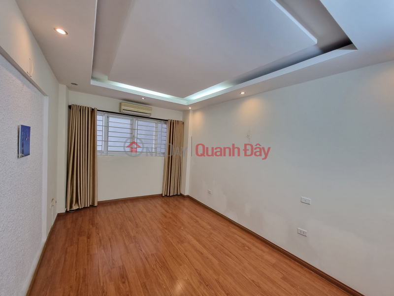 43m 5 Floors Frontage 4.5m Nhon 4 Billion Duong Quang Ham Street Cau Giay Center. Solid Self-Building Owner. Pole Location | Vietnam, Sales đ 4.1 Billion