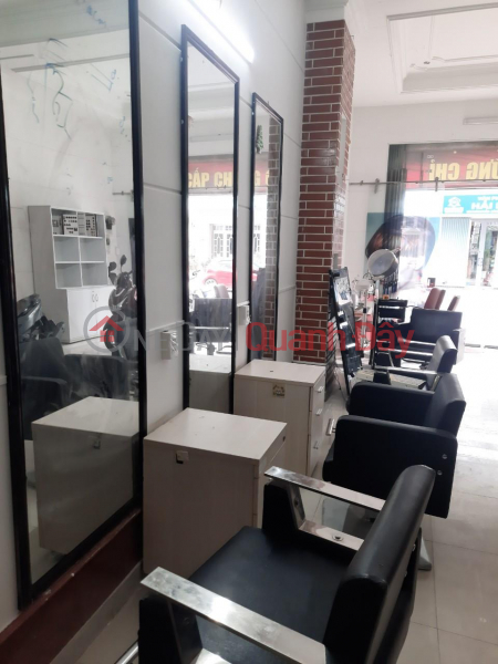 Need to Transfer to 2 Front Hair Salons in Da Lat City - Lam Dong Sales Listings