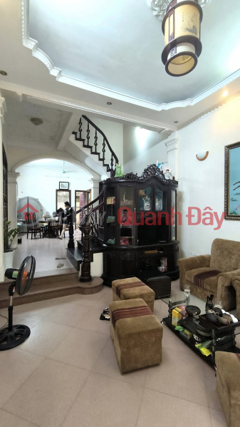 Too cheap! Selling Lac Long Quan townhouse, corner lot, 3 airy, nice house, car, 100mx4T, more than 17 billion Vietnam Sales, đ 17.9 Billion