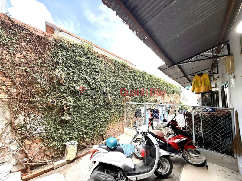 House deeply discounted 210 million, District 9, Area 59m2, 2 floors, 2 bedrooms only 2.98 billion Vietnam Sales | đ 2.98 Billion