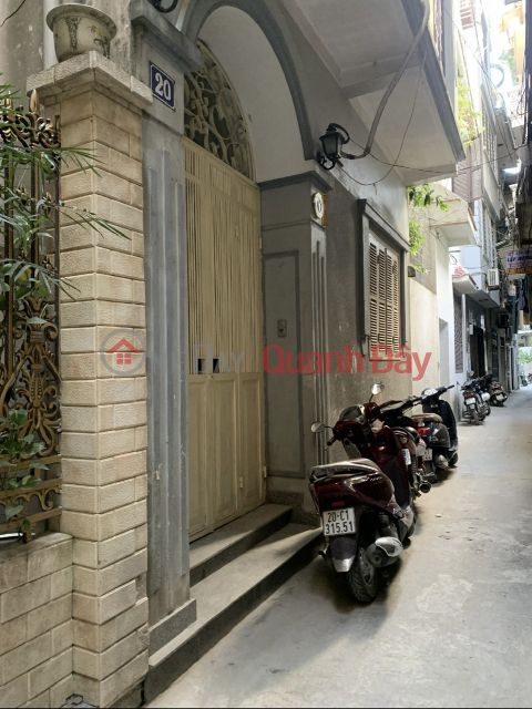 BEAUTIFUL HOUSE FOR SALE ON HOANG CAU STREET, O CHO DUA, DONG DA, HANOI. Area 50 M2, Area 5M, 5 FLOORS. PRICE 9.7 BILLION. _0