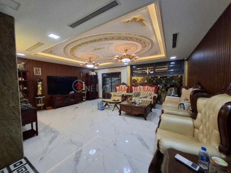 BEAUTIFUL HOUSE FOR SALE IN CAU GIAY, CORNER LOT, CAR ACCESS, GREAT BUSINESS, AREA 75M2, WIDE FRONTAGE, PRICE 25 BILLION Sales Listings