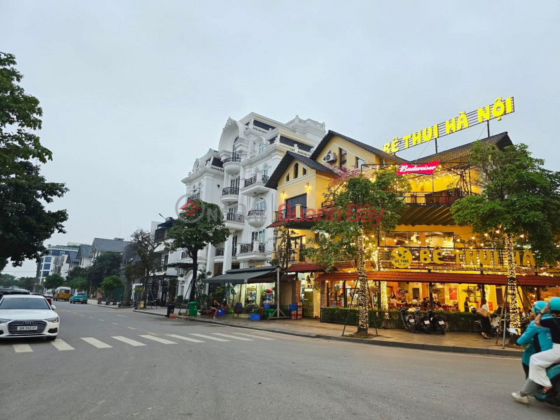 Adjacent to Minh Tam, 80m² x 7 floors, 5m frontage, modern design, absolute security. Sales Listings