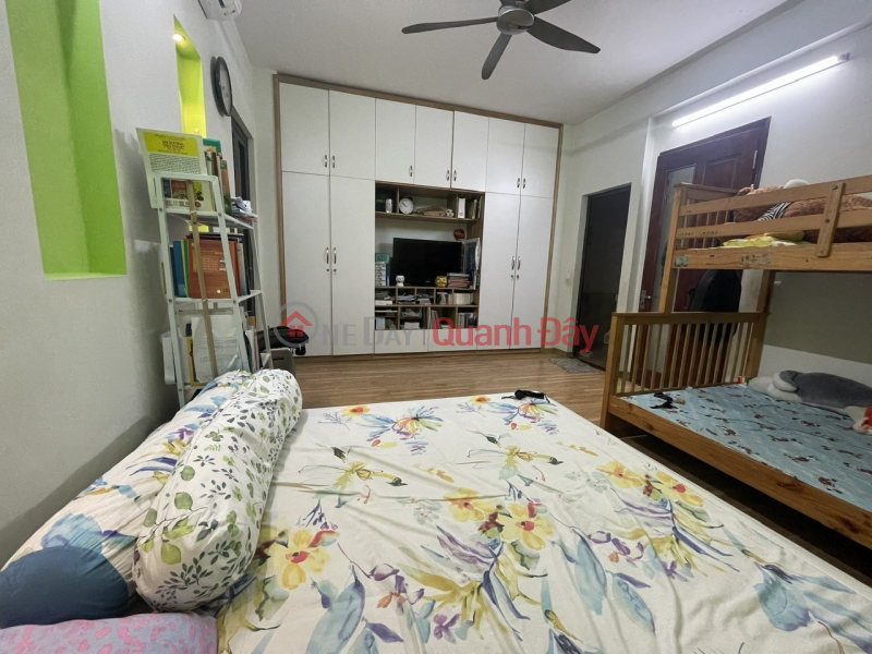 Whole house for rent, 4 floors, 1 ward, Doi Can Ba Dinh, area 72m2, 4 bedrooms, fully furnished 16 million\\/month, Vietnam, Rental | ₫ 16 Million/ month