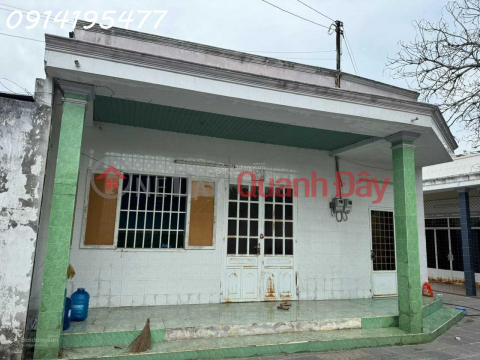 Sell or rent houses and land with an area of nearly 1,000 square meters, 714 CMT8 Street, Long Toan Ward _0