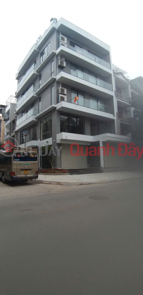 House for rent on Trung Hoa street, 250m2 x 7 floors, open floor, showroom, office Vietnam, Rental, đ 230 Million/ month