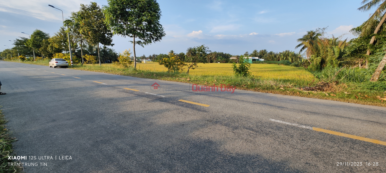 ₫ 7.5 Billion Selling rice land plot fronting provincial road 832 for 7.5 billion