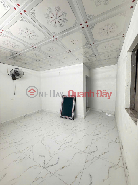 Chính chủ cần bán nhanh nhà mới xây 2 tầng, 3 p. ngủ - Giá tốt tại Siêu Quần - Đại Thanh _0