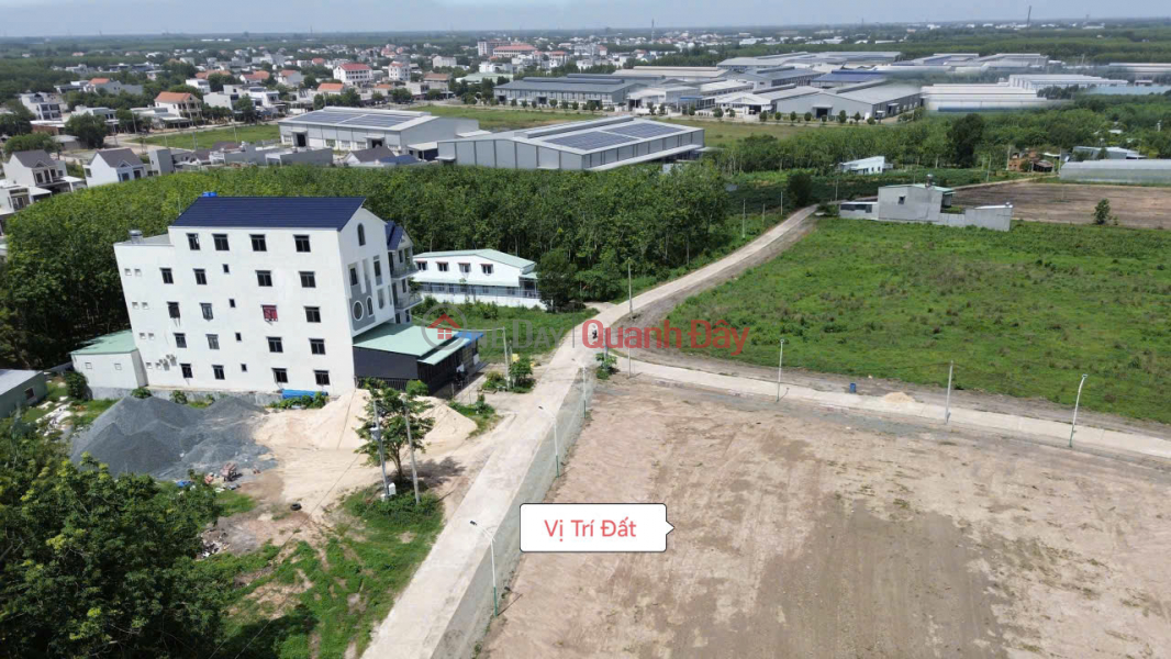 Own a plot of land with a separate title deed in Minh Hung, Dong Nai City for only 290 million VND - Bank loan support available. Sales Listings