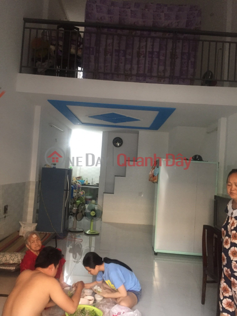 BÌNH TÂN - NHÀ ĐẸP GIÁ RẺ SỔ HỒNG RIÊNG NỘI ĐẸP DT NGAN 4 DÀI 12 _0