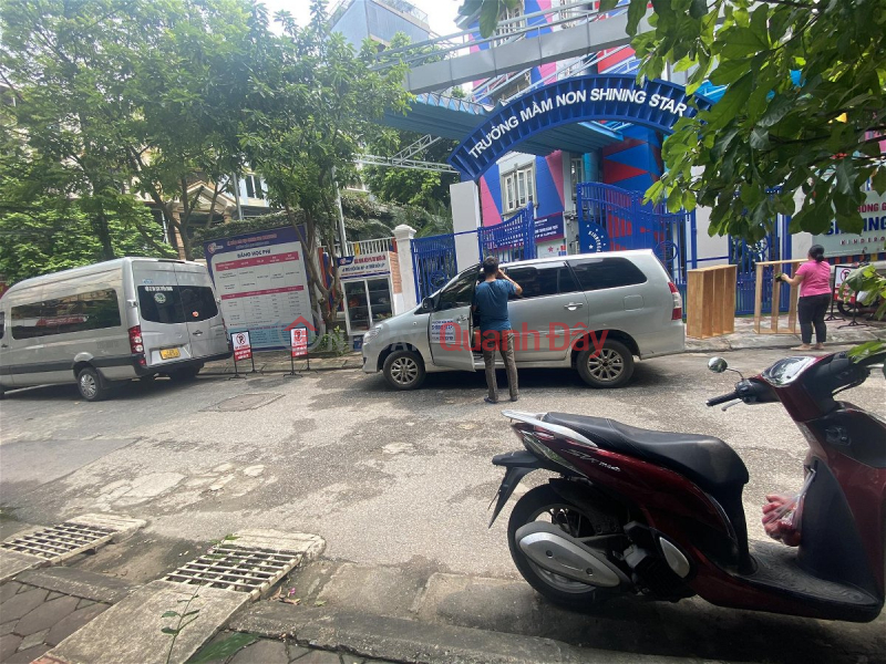 Property Search Vietnam | OneDay | Residential, Sales Listings | Villa for sale on Vo Chi Cong Street, Tay Ho District. 70m Frontage 6m, Slightly 18 Billion. Commitment to Real Photos Accurate Description. Owner