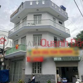 FOR RENT CORNER APARTMENT WITH EXTREMELY BEAUTIFUL FRONTAGE IN LOC THO WARD. _0