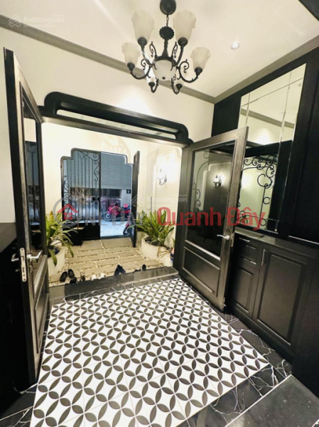 đ 7.88 Billion | House for sale in Kim Giang, area 45m2x5 floors, price 7.88 billion, new house, fully furnished, ready to move in, big alley, near main road