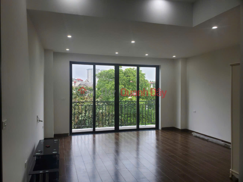 Owner rents out 3-storey house with frontage in 7-storey building for business and residence at 80 Bo De street, Long Bien, Hanoi, Vietnam, Rental, đ 35 Million/ month