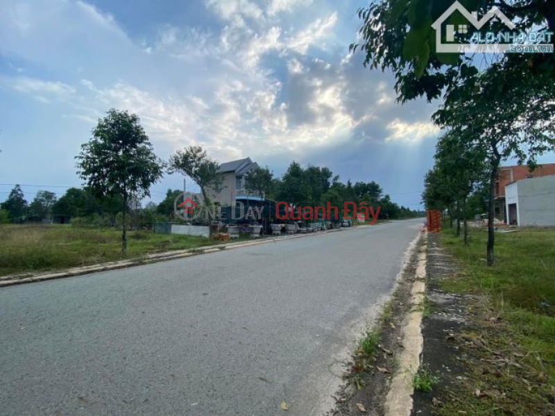 Land and house for sale on Dien Bien Phu street (old Road No. 18),Lac Thuan Hamlet, Lac Tanh, Tanh Linh, Binh Thuan, Vietnam Sales đ 60 Billion