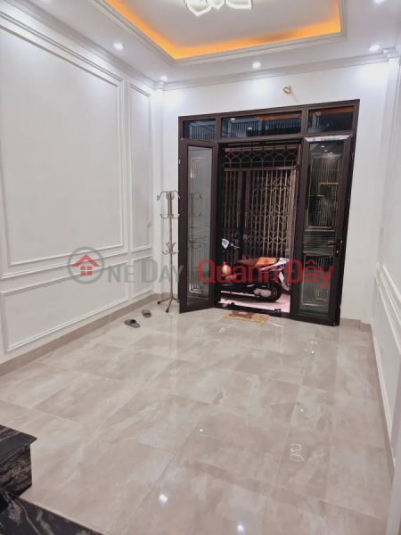 Property Search Vietnam | OneDay | Nhà ở, Niêm yết bán | BÁN NHÀ: Lạc Long Quân .DT: 38m2 - 6 tầng - MT 3.5m - 7.6 tỷ