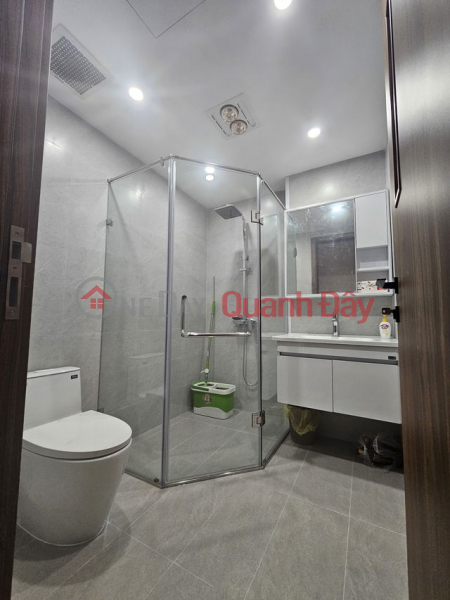 Property Search Vietnam | OneDay | Nhà ở, Niêm yết bán NHÀ MỚI, THANG MÁY, ÔT Ô ĐỖ CỬA PHỐ NGUYỄN VĂN CỪ, 41M2,6 TẦNG, MẶT TIỀN 3.9M,11 TỶ.