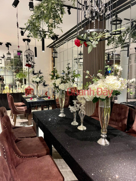 PHỐ CỔ-Bán nhà Mặt Phố Hàng Mắm,Hoàn Kiếm 140m2/ 4 Tầng/ MT 8.6m 122 Tỷ (TL) Niêm yết bán