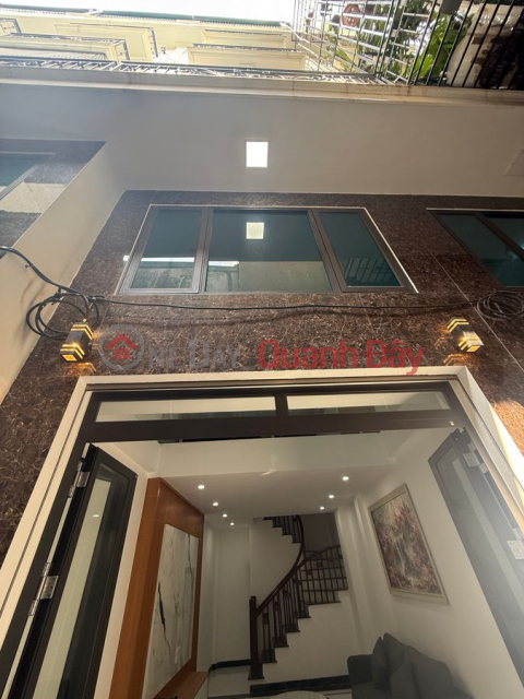 BÁN NHÀ ĐẸP FULL NỘI THẤT Phố Kẻ Tạnh-Long Biên 31m2 X 5 Tầng X 6.5 tỷ Long Biên Hà Nội. _0