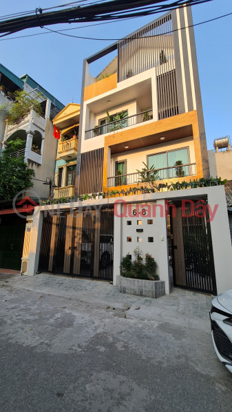 House for sale on Nguyen Cong Hoan street, 70m2x5 floors, business, sidewalk, 20 billion VND Sales Listings