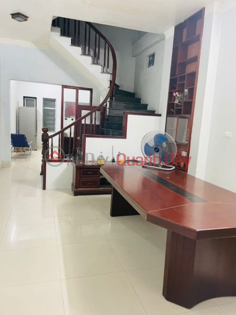 House for sale in Khuyen Luong 64m mt4m car in good business _0