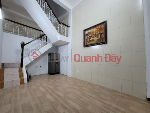 House for rent by owner at Lane 60, Hang Bo Street, Hoan Kiem District, Hanoi DT96m2 Contact 0937560696 _0