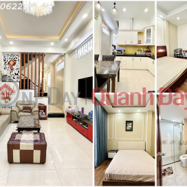 Bordering District 1 Ngo Tat To Binh Thanh Area 70m2 Alley 5m Square OTO Garage Right Away _0