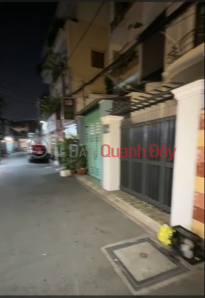 đ 18 triệu/ tháng CHO THUÊ NHÀ 1 TRỆT 1 LỬNG 1 LẦU SÂN THƯỢNG 100M2 – MẶT TIỀN SỐ 15 CA VĂN THỈNH, P.11, Q.TÂN BÌNH