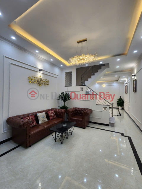 ️House for sale on Nguyen Luong Bang, 61m2, 4 floors, 4.6m frontage, only 11 billion, 2 airy Dong Da alley ️ _0