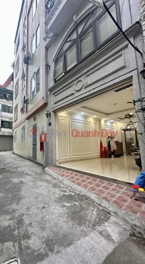 nhà lõi Bồ Đề, 6 tầng, thang máy, gara, gần hồ điều hoà, 1 nhà ra ôtô tránh _0