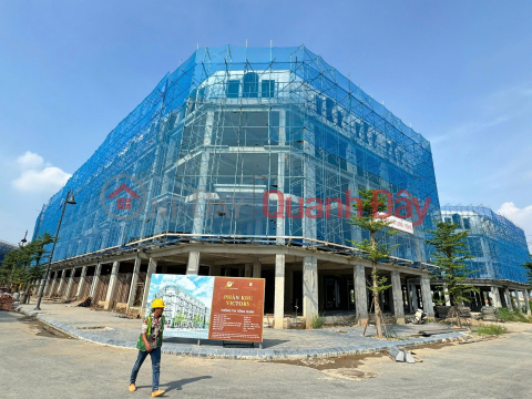 3 CONNECTED HOUSES FOR SALE ON HOANG QUOC VIET STREET, EXTENDED AREA 95M2, BUILT 5 FLOORS, PRICE 39.7 BILLION, CONTACT; 0931982626 _0