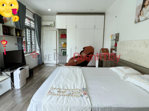 Selling Luxury Villa in Binh Hung Residential Area - 7x26 - Airy Park View - Very nice house - Genuine furniture _0