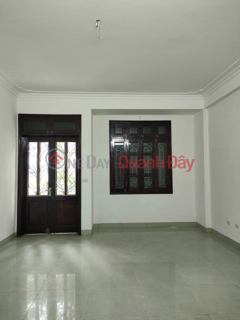 Apartment for sale in Nguyen Thai Hoc - 60m² - 2nd floor - 1.98 billion - Dong Da _0