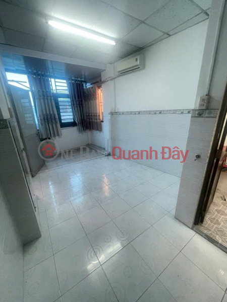 đ 3,68 tỷ, Nhà Nở hậu đẹp 2 tầng, hẻm xe tải, DTSD 87m2, SHR – Quốc lộ 1A Q12