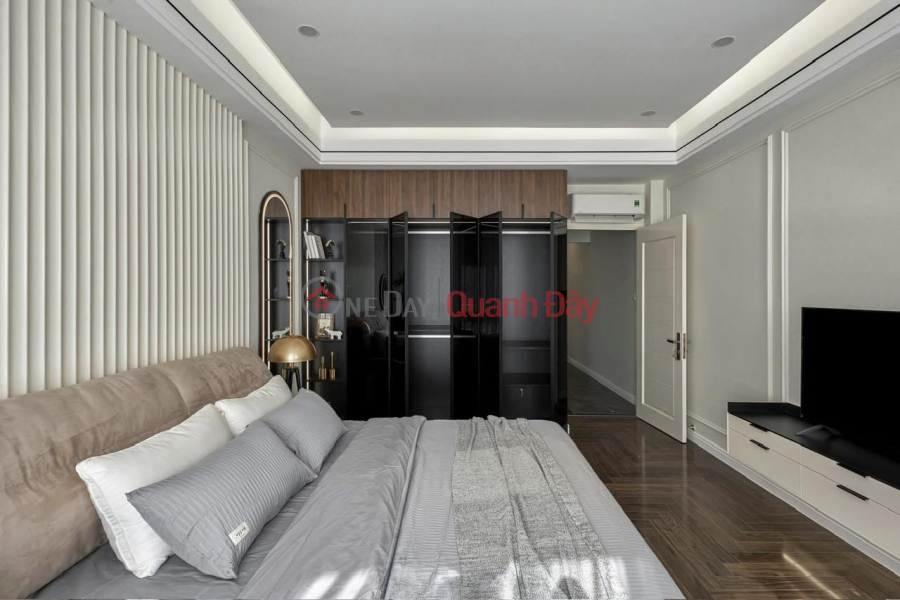 Property Search Vietnam | OneDay | Residential | Sales Listings | **House for sale on Dong Den street frontage, ward 11, Tan Binh (4.2*33) 12 rooms