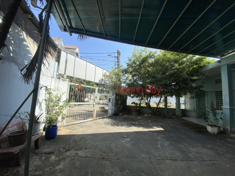 PRIME LAND – GOOD PRICE – OWNER SELLING Located at 835\\/34\\/6, Nguyen Duy Trinh Street, Phu Huu Ward (formerly District 9) | Vietnam | Sales | đ 65 Million