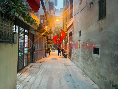Beautiful house near Truong Chinh street, 45m2, 5 floors, 3.8m frontage, elevator - Car access alley, connecting alley, suitable for business. _0