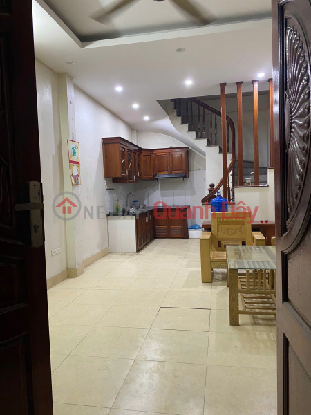 Cho thuê nhà ngõ 108 Đông Thiên, 5 tầng x 30m2, 3 ngủ, 8.5 Triệu | Việt Nam Cho thuê, đ 8,5 triệu/ tháng