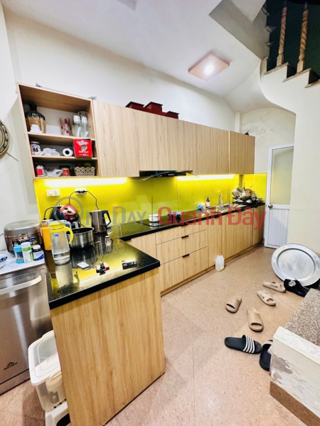 House for sale in Yen Hoa, Cau Giay, 2-way open alley, 30m2, 5 floors, only 8.9 billion, Vietnam, Sales đ 8.9 Billion