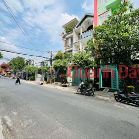 TAN PHU - TAN PHU Right next to the Jasmine garden - 10M ROAD WITH CAR PARKING - 110 M2 SQUARE - BUY CONVENIENT TO BUILD NEW - 11.2 BILLION TL _0