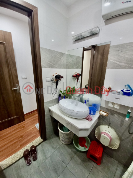 Property Search Vietnam | OneDay | Nhà ở | Niêm yết bán | Bán nhà phố Khương Đình 38m, 6 tầng, mặt tiền 4m – Giá chỉ 6 tỷ 35 LH 0857369159