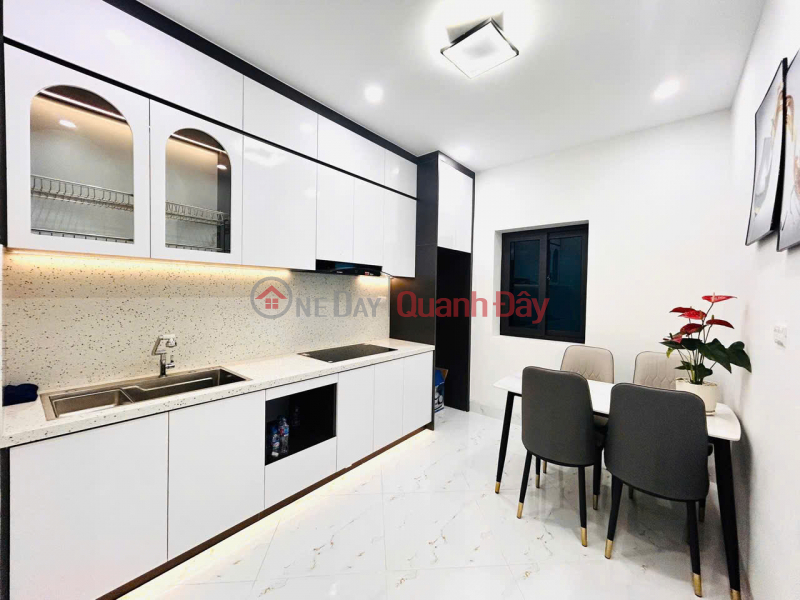 BÁN NHÀ QUAN NHÂN - Nhà đẹp full nội thất - 2 mặt thoáng trước sau - Ngõ thông - Gần sân chơi | Việt Nam | Bán đ 7 tỷ