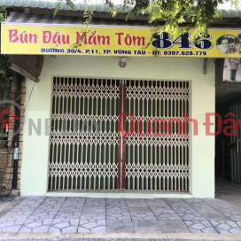 Street space for rent on 30\/4 VT right at Old Market, Ward 11, busy area _0