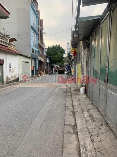 Property Search Vietnam | OneDay | Residential | Sales Listings Thach Ban land for sale, corner lot, avoid cars near Gadolcyti urban area, 40m frontage 4.9m, price 2 billion 7.