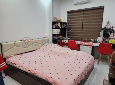 Cho thuê nhà mới ngõ Lãng Yên, 4 tầng, 40m2, 3 ngủ, 12 Triệu Full đồ mới koong _0