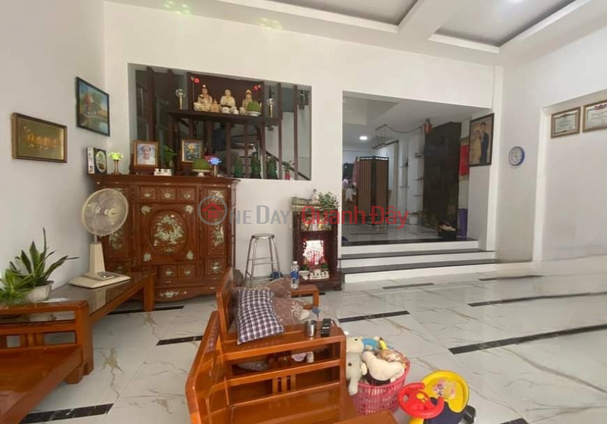 Property Search Vietnam | OneDay | Residential Sales Listings | Selling Ben Thanh Villa, Center of District 1, Urgent Sale Discount Offer 5 Billion and 15 Billion VND