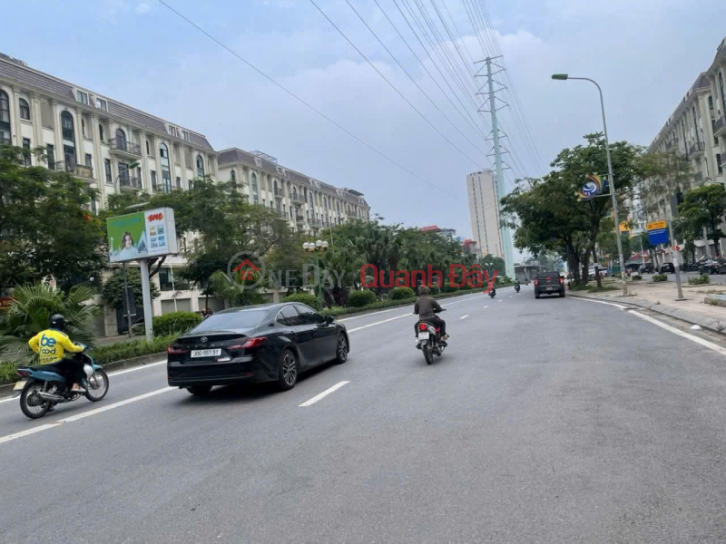 Chính chủ cần bán gấp shophouse dự án
Himlam Vạn phúc, phố Tố Hữu,Kinh doanh sầm uất.
Giá 30.x tỷ Niêm yết bán