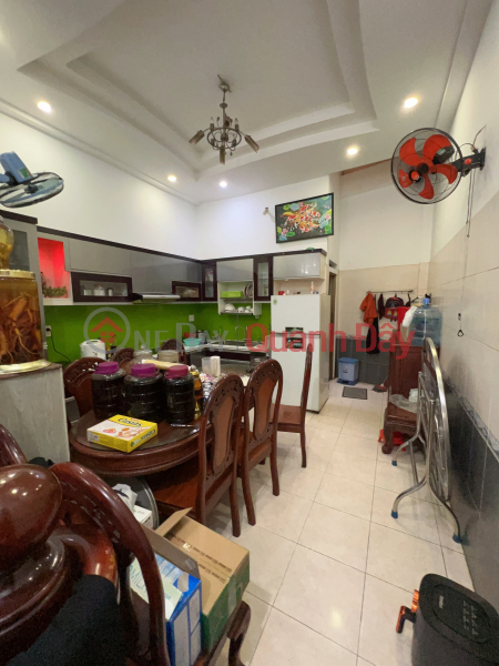 đ 6.5 Billion The Owner Sells Urgently Hearted House, P15 Tan Binh, 10m Alley Only Only 6 billion VND