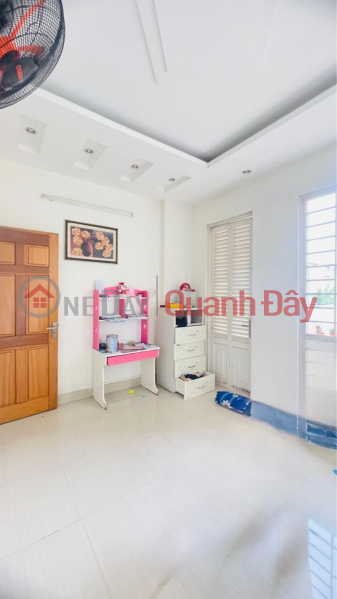 đ 5.9 Billion, House for sale in 5m car alley Duong Van Duong Street - 52m2 (4 x 13)m - 180m2 Floor